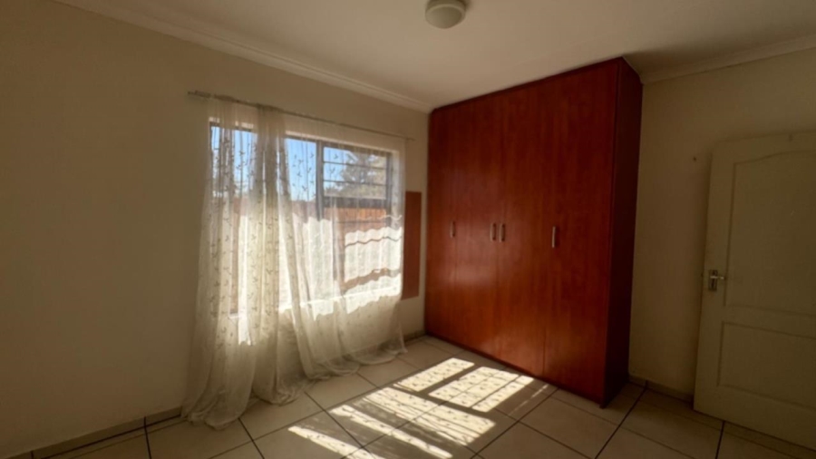 2 Bedroom Property for Sale in Riviera Northern Cape